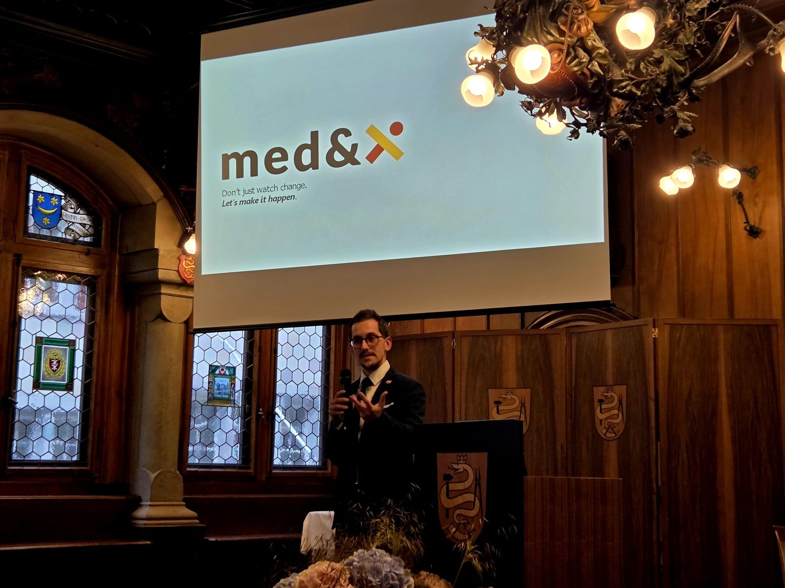 Guests networking at a Med&X event
