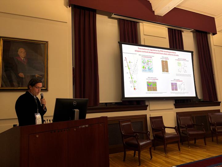 Building Bridges in Biomedicine, Boston — photo 25