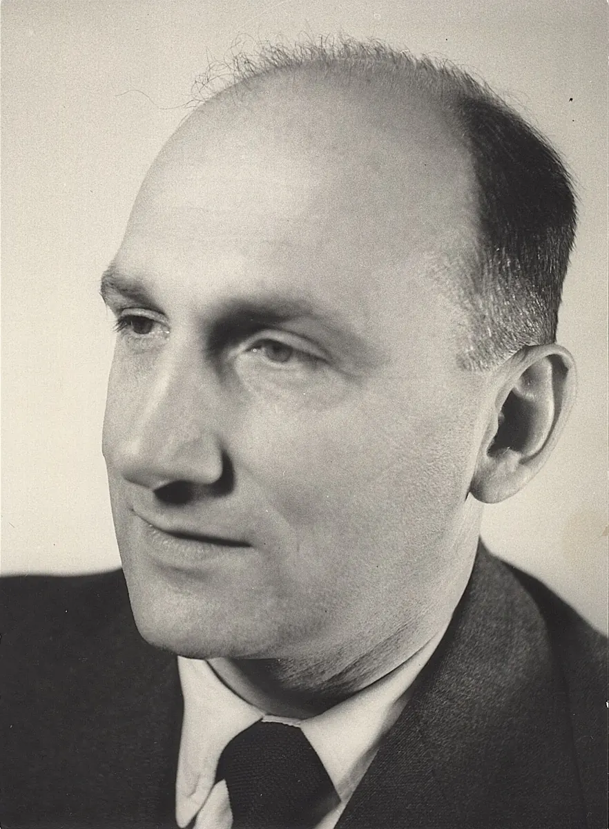Portrait photograph of Vladimir Prelog